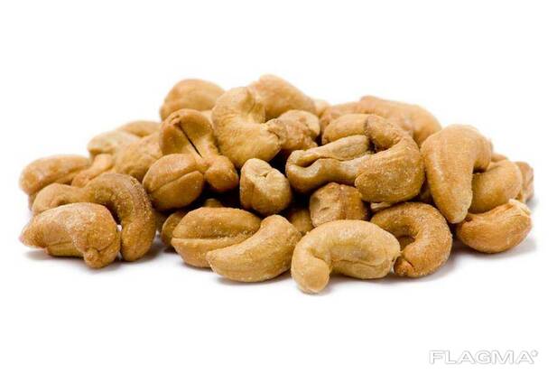 Natural cashew kernels, WW320, Burkina Faso