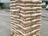 Nice cheap Stick Shape Wood Pellets Pelet Pallet / Pine Wood Pellets 15kg Bags (Din Plus / - фото 2